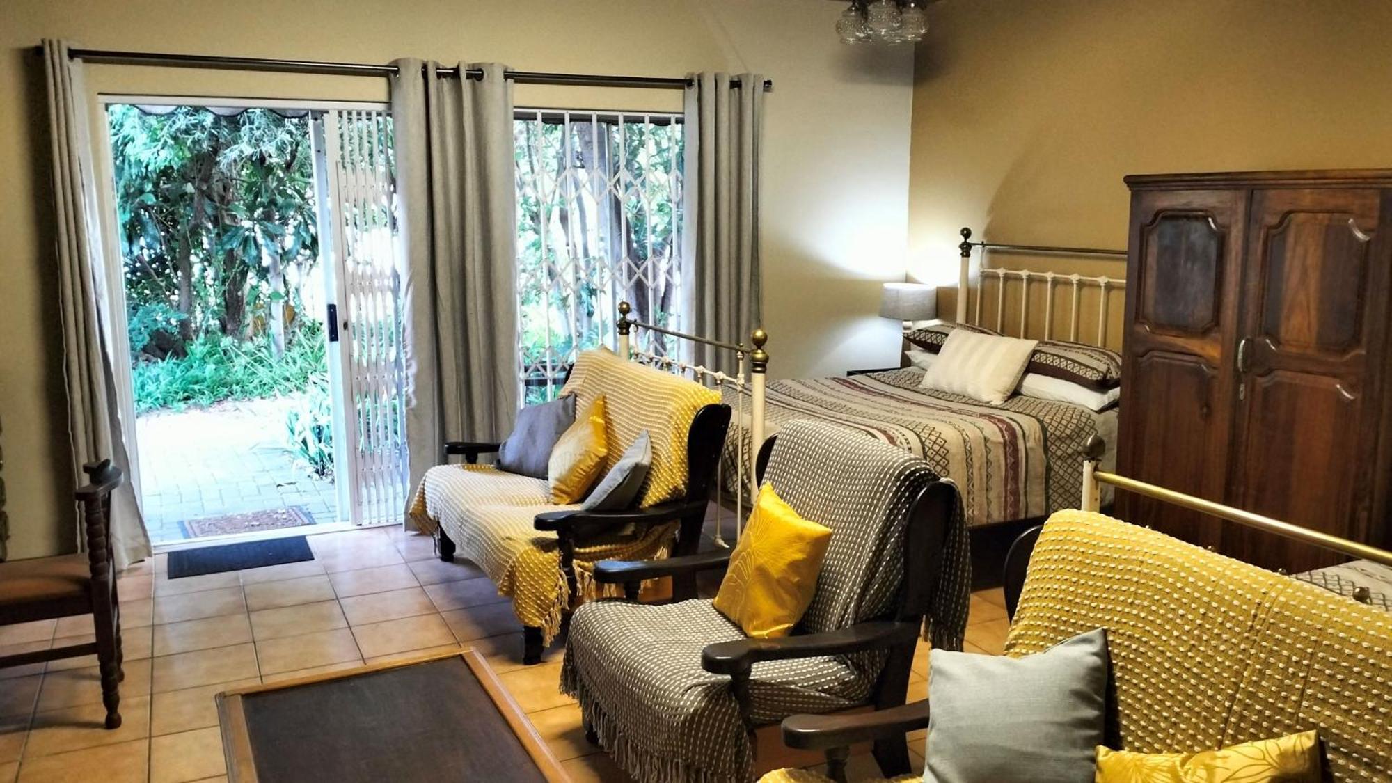 Anri Guesthouse Bloemfontein Buitenkant foto
