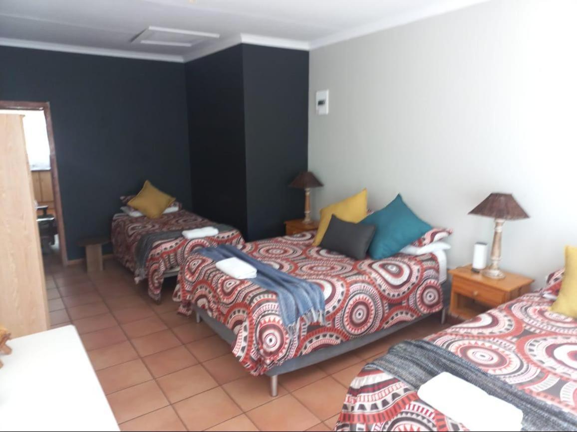 Anri Guesthouse Bloemfontein Buitenkant foto