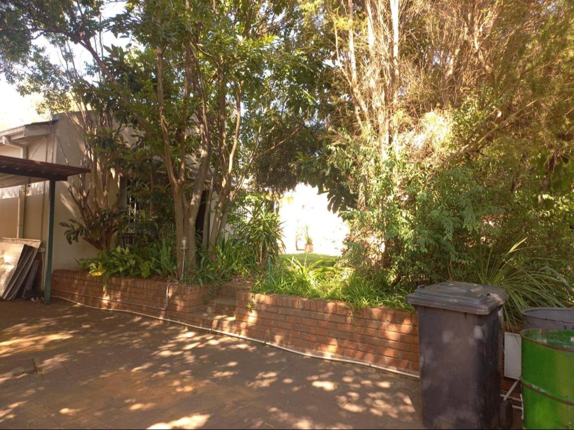 Anri Guesthouse Bloemfontein Buitenkant foto