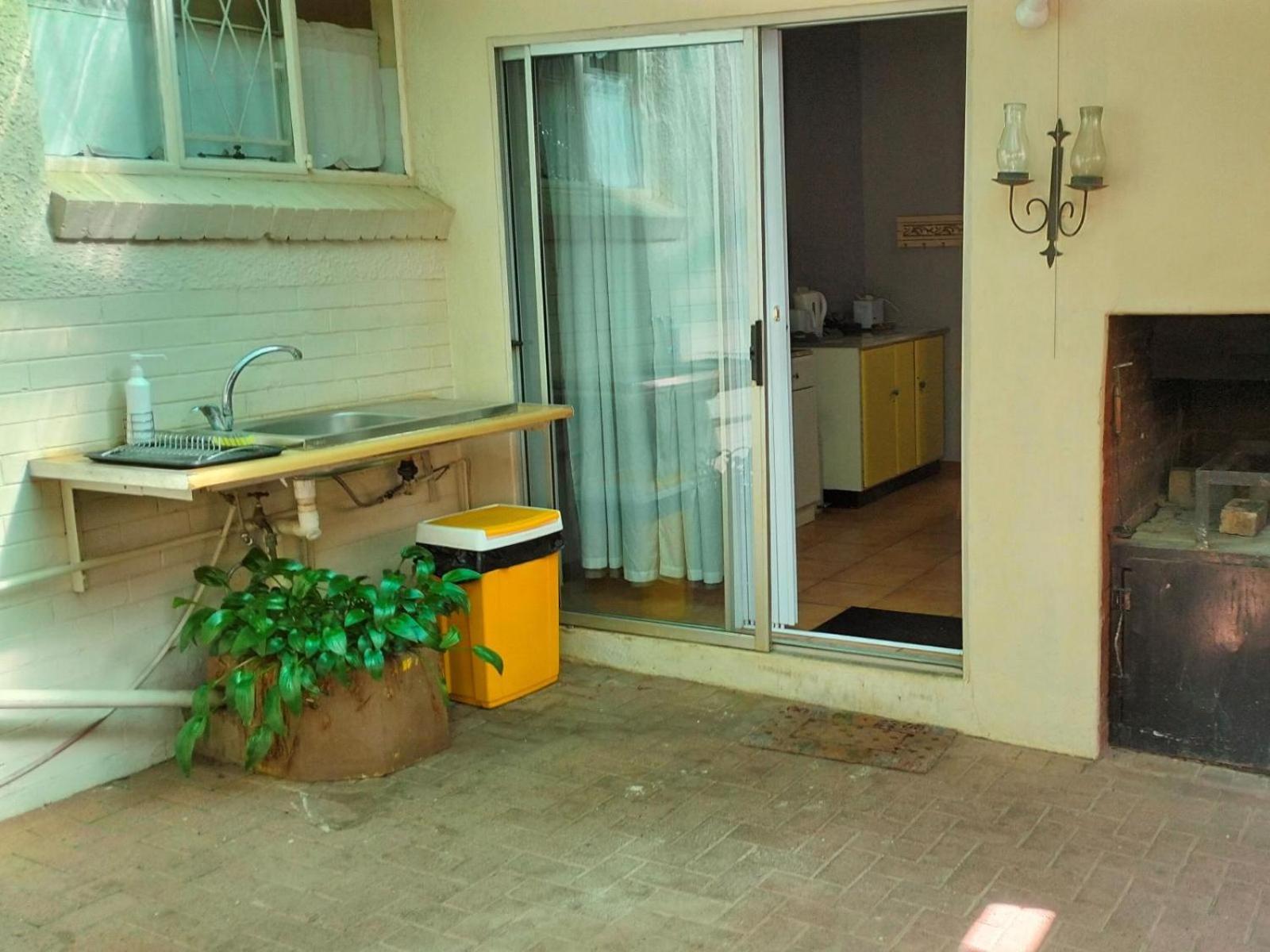 Anri Guesthouse Bloemfontein Buitenkant foto